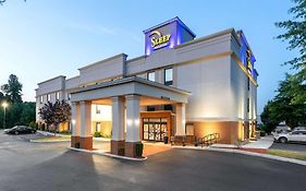 Sleep Inn & Suites Harbour Pointe